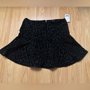 Black mini skirt